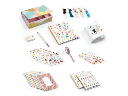 Grand coffret de papeterie Djeco Charlotte