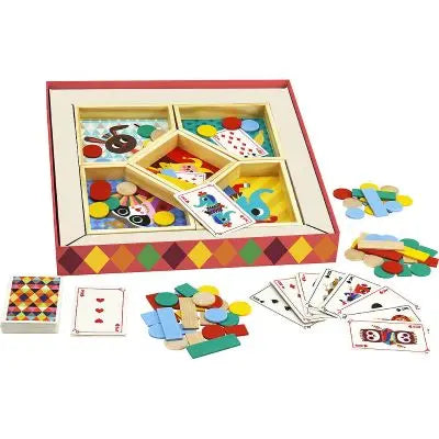 Image du coffret avec les cartes et les jetons